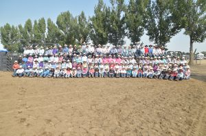 Group_photo_22028_.JPG Image